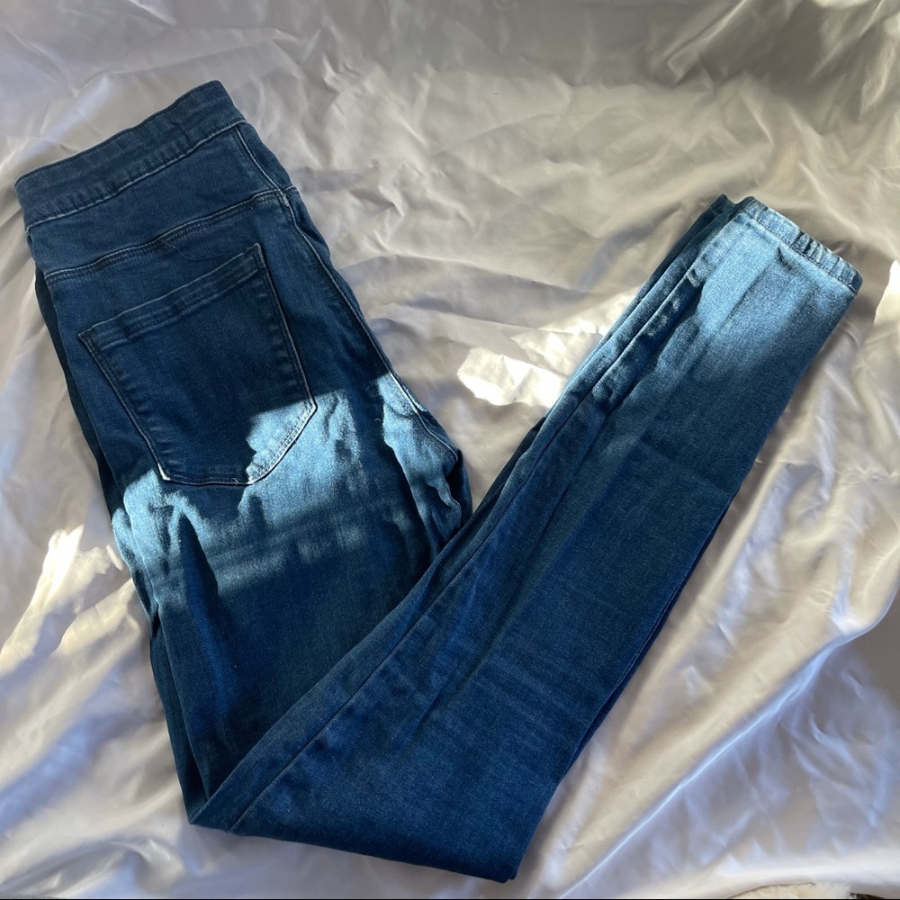 Skinny jeans